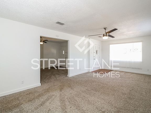 4th image of 212 W Walker St