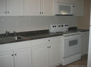 36 E Burnham St, Hartford, CT 06112