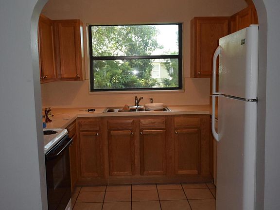 4th image of 1728 Naldo Ave #4