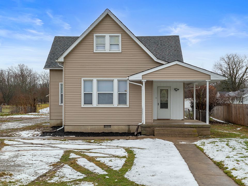 2107 S P St, Elwood, IN 46036 | Zillow