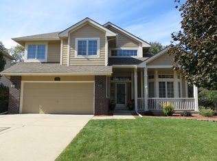 8933 Highland Oaks Dr, Johnston, IA 50131