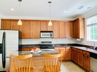 233 Larktree Ln, Fuquay Varina, NC 27526