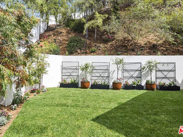 9541 Cedarbrook Dr — Photo 25