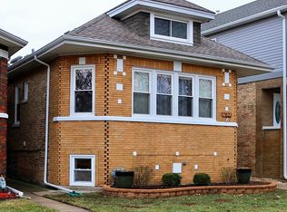 7821 W Sunset Dr, Elmwood Park, IL