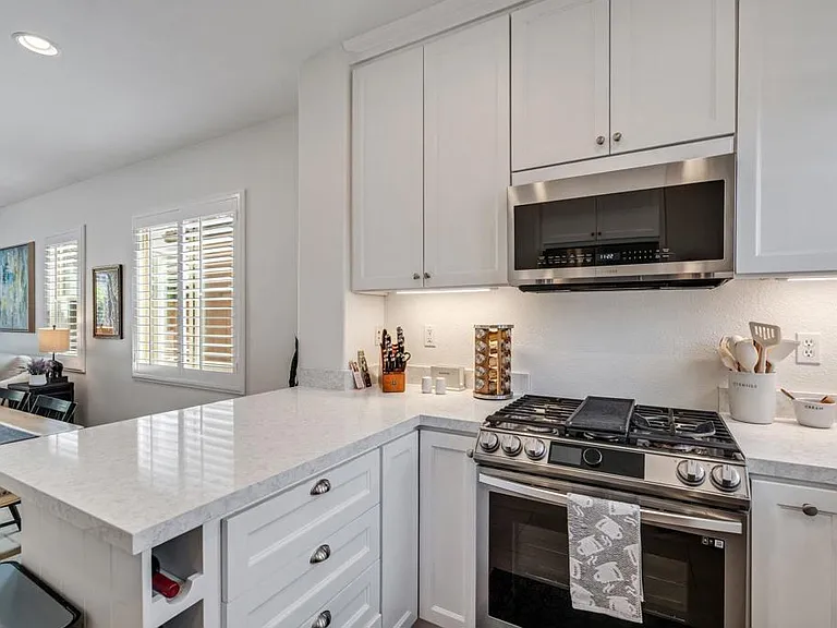 2175 Honeybee St — Photo 16