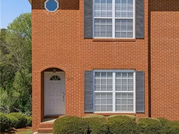 1213 N Dean Rd, Auburn, AL 36830