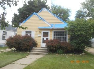 6104 37th Ave, Kenosha, WI 53142