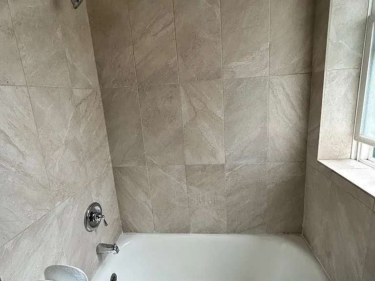 2240 W Sunnyside Ave #2 — Photo 10