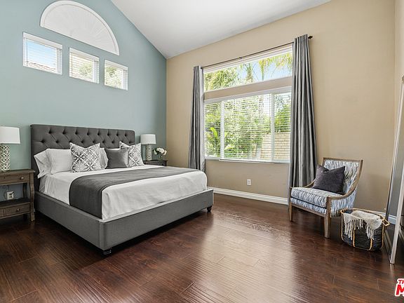 4th image of 5284 Buena Mesa Ct
