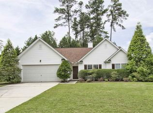2465 Lakemeadow Ln, Grayson, GA 30017
