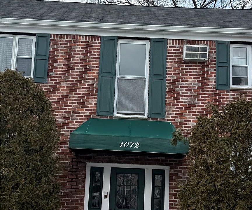 1st image of 1072 Fenwood Drive #4