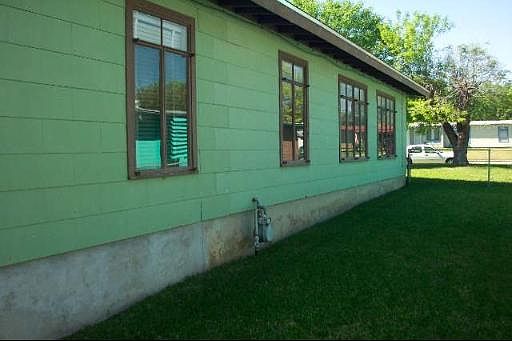 2nd image of 246 SERNA PARK DR