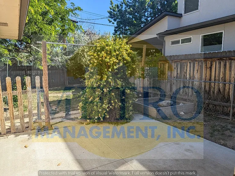 768 W Sylvan St — Photo 9