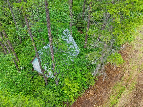 2nd image of 432X Bussard Lake Rd
