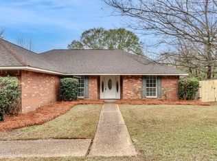 409 Hawthorne Dr, Madison, MS 39110