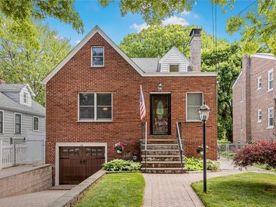 39 Delano Avenue, Yonkers, NY, 10704