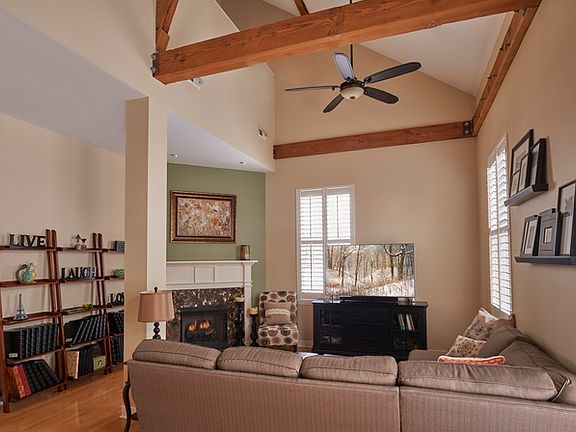 5th image of 344 Leonard Wood S APT 205