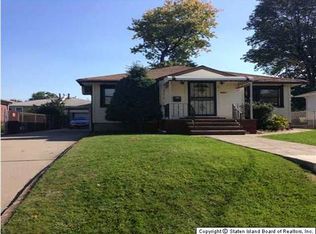 531 Woolley Ave, Staten Island, NY 10314