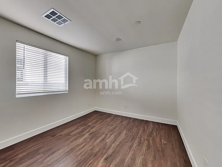 296 Austin Bellerose Pl — Photo 15