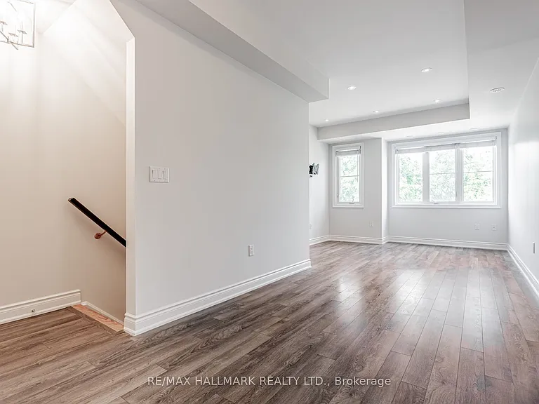 380 Hopewell Ave #224 — Photo 4