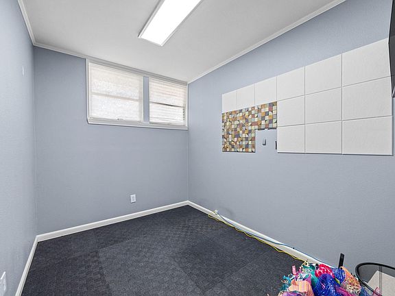 5th image of 810-808 Morton St