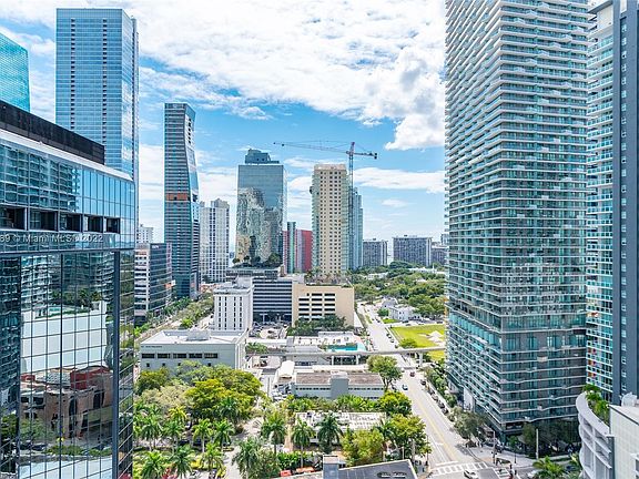 5th image of 1080 Brickell Ave Unit 2009