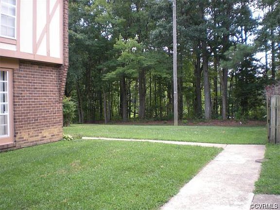 5th image of 743 Pleasant St #743