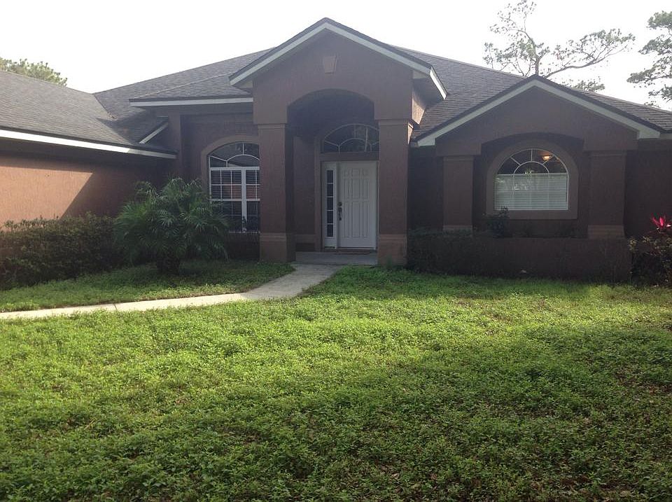 1st image of 656 Lake Dr