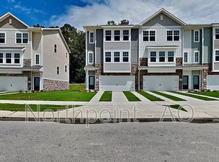 6931 Woodland Stream Pl, Raleigh, NC 27616