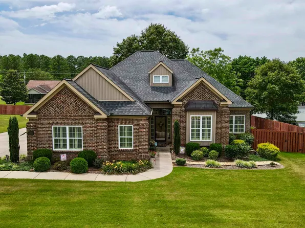 1105 Jackson Way SW, Jacksonville, AL 36265