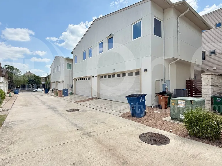 4707 Ruiz St — Photo 35