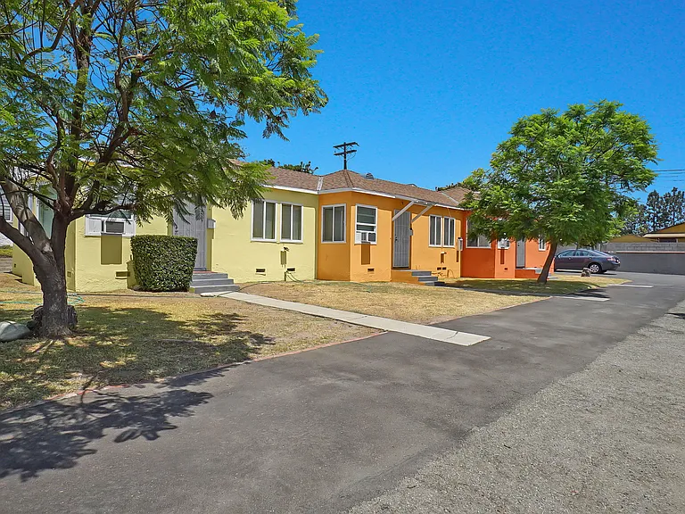 S Fremont Ave — Photo 2