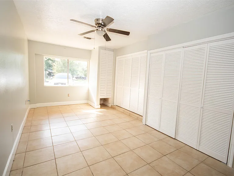 10902 Mosscrest Dr — Photo 12