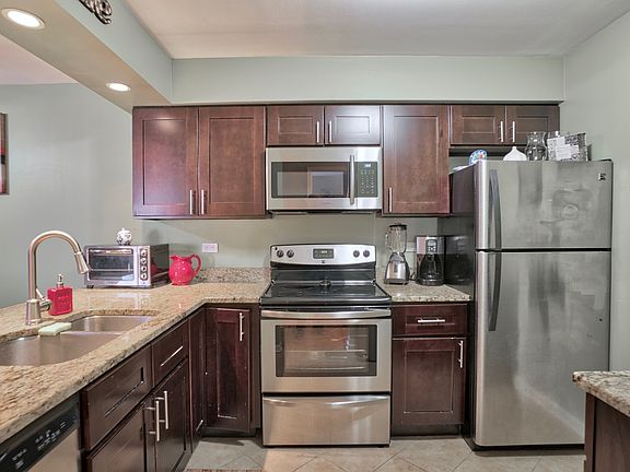 4th image of 716 Prescott Dr APT 203