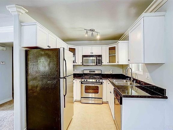 2nd image of 180 Avenida Descanso Unit F