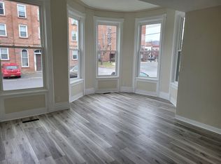 4 115th St #1F, Troy, NY 12182