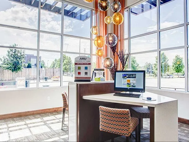 Leasing Office