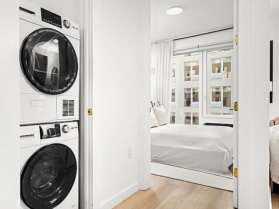 5th image of 540 Atlantic Ave #414