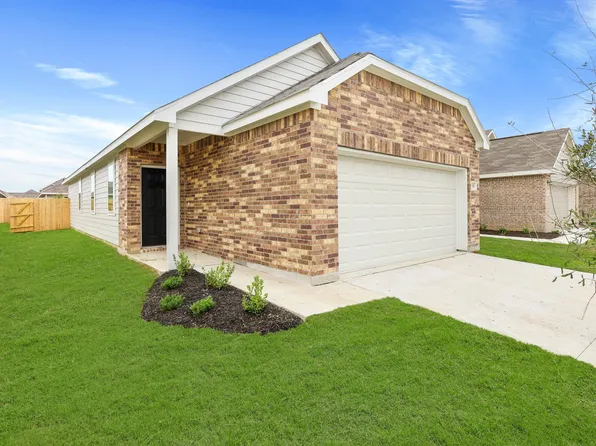 108 Arango Way, Everman, TX 76140