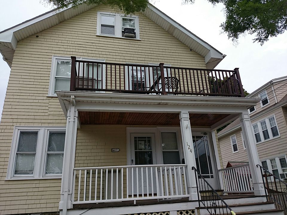 2nd image of 124 Milton St