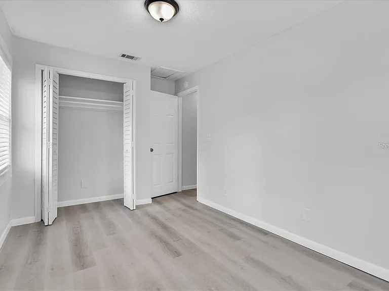 6008 N Tampa St — Photo 32