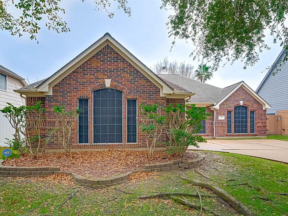 3rd image of 2224 Palm Lagoon Dr
