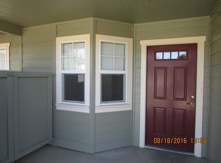2493 Shay Ct, Fortuna, CA 95540