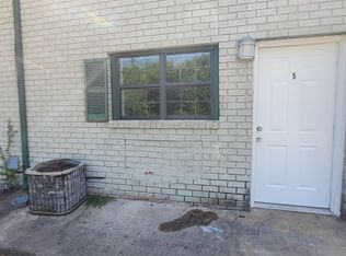 900 Vernon Ave APT 5, Dalton, GA 30720