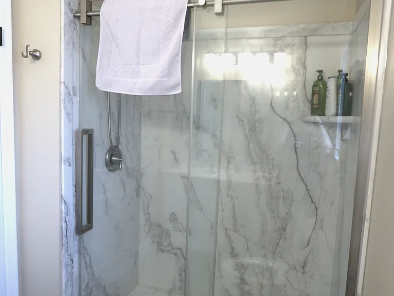 1725 Oak Park Dr — Photo 30