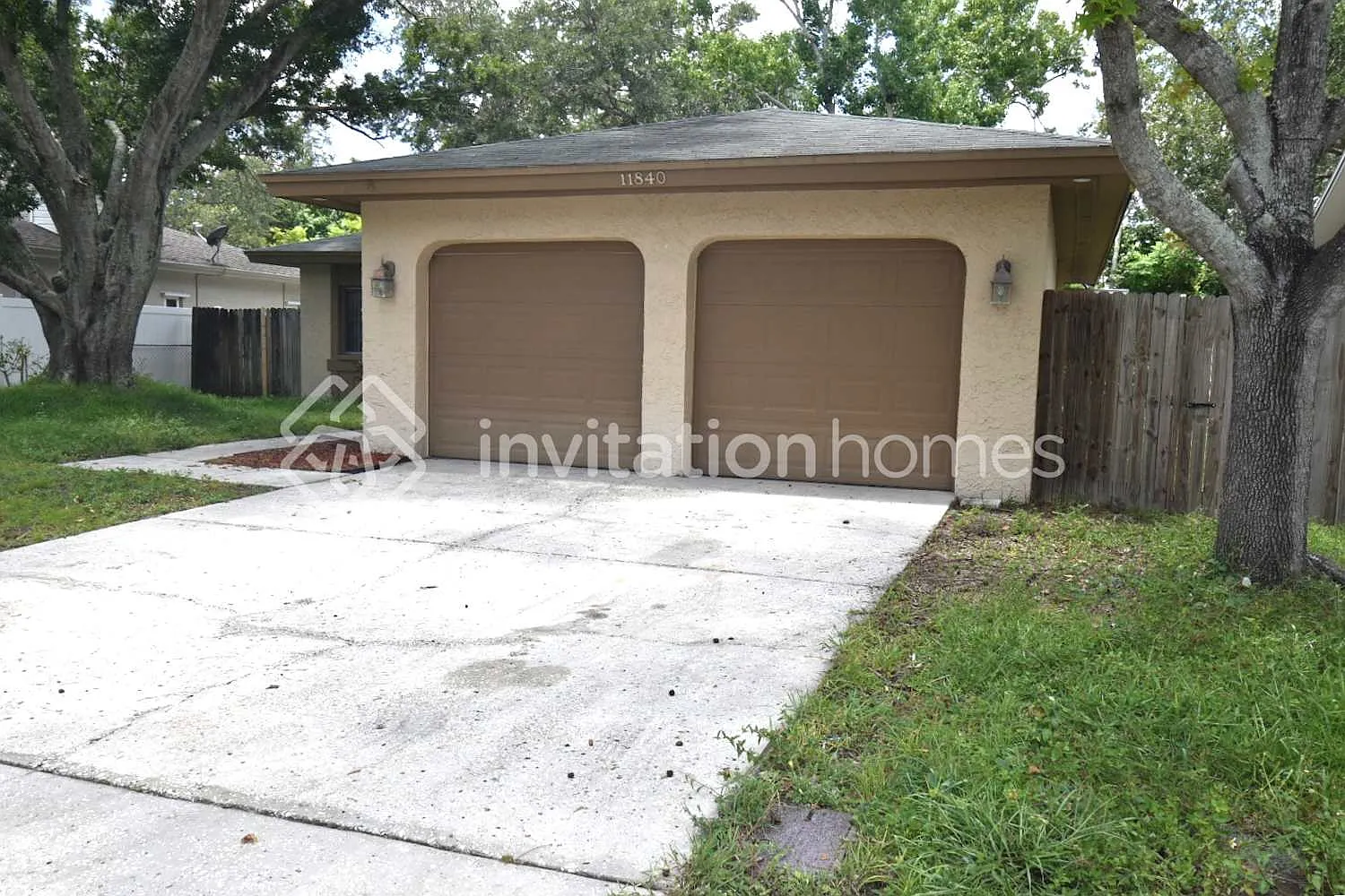 11840 69th Way Largo, FL 33773 — Photo 1