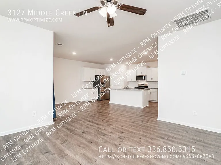 3127 Middle Creek Ln — Photo 4