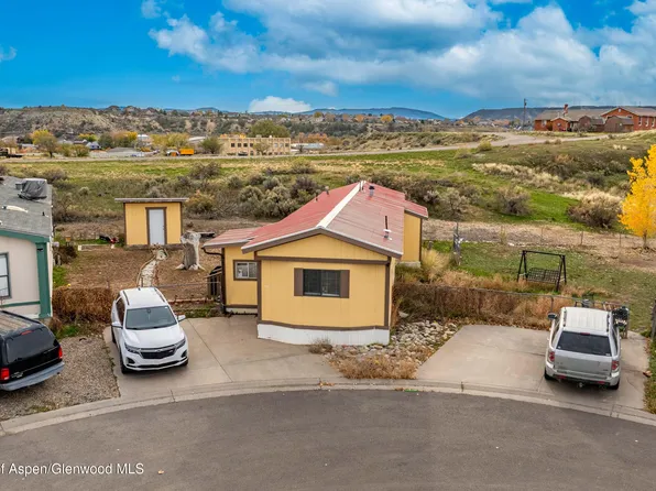 200 W 20th St Trailer A21, Rifle, CO 81650