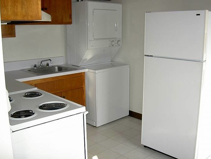 2nd image of 5708 San Diego St