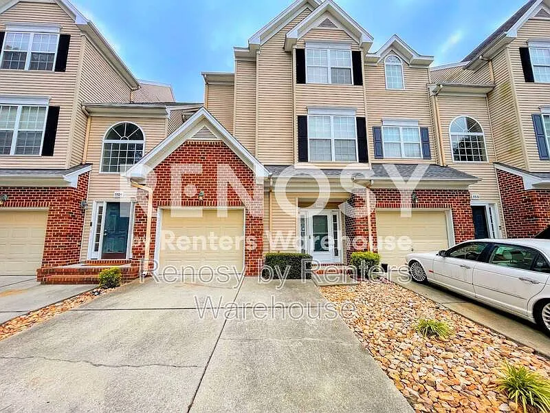 5520 Summer Cres